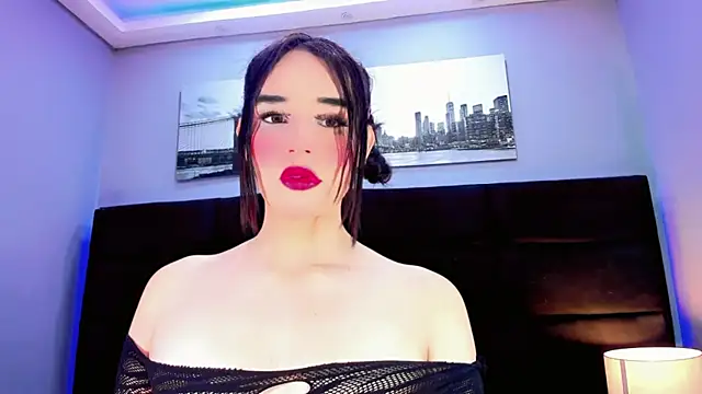 Valeria Rouss online show from October 13, 2025, 1:22 pm