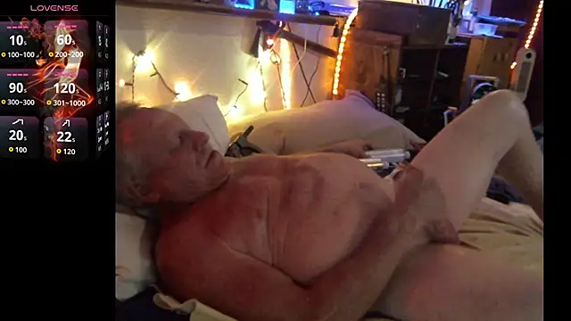 Pussyeat2please online show from June 13, 2026, 7:06 am