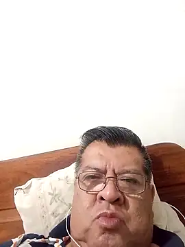 luisfernando66 online show from March 28, 2026, 7:08 am