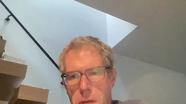 Snapshot of choupipat1 chatting on September 17, 2025, 6:04 am choupipat1 online show from September 17, 2025, 6:04 am