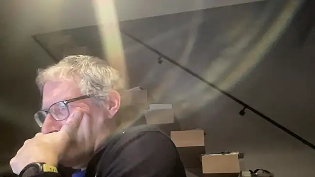 choupipat1 online show from December 5, 2025, 7:06 am