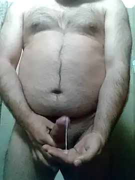 Snapshot of CurableMow chatting on October 1, 2025, 6:36 pm CurableMow online show from October 1, 2025, 6:36 pm