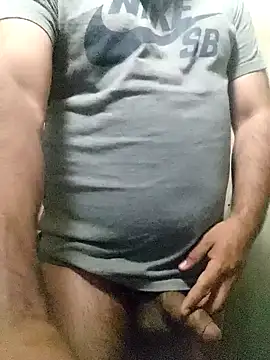 Snapshot of CurableMow chatting on November 1, 2025, 7:16 pm CurableMow online show from November 1, 2025, 7:16 pm