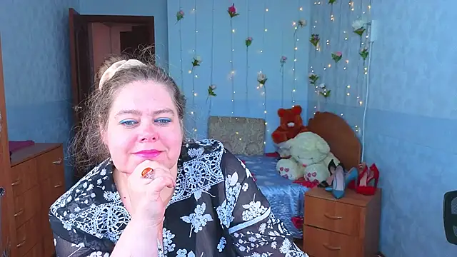 Snapshot of Audrey_Aura chatting on October 1, 2025, 5:13 am Audrey Aura online show from October 1, 2025, 5:13 am