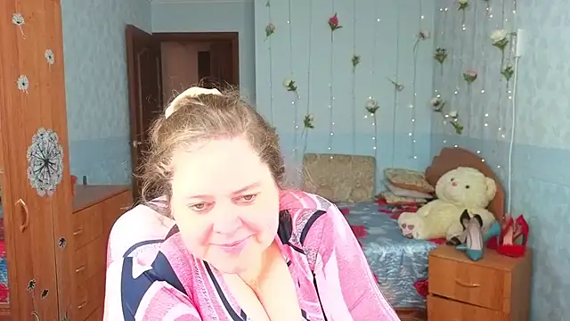 Snapshot of Audrey_Aura chatting on October 13, 2025, 5:07 am Audrey Aura online show from October 13, 2025, 5:07 am