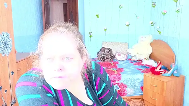 Snapshot of Audrey_Aura chatting on October 19, 2025, 5:41 am Audrey Aura online show from October 19, 2025, 5:41 am