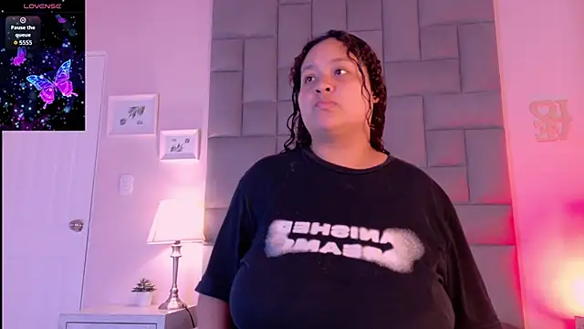 KITY HILL online show from September 16, 2025, 5:08 am