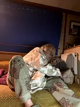 ladyboatlady online show from January 12, 2026, 6:51 am