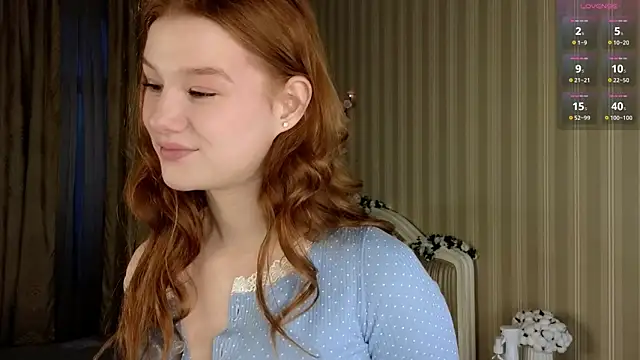 Juuulia  online show from December 22, 2025, 12:46 pm