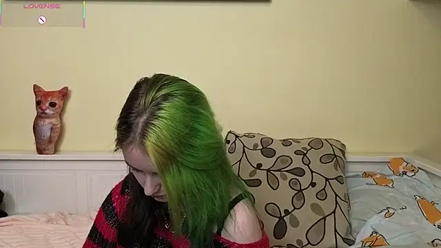 Snapshot of PortiaHedge chatting on September 28, 2025, 6:46 pm PortiaHedge online show from September 28, 2025, 6:46 pm