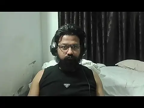 Snapshot of Dollseye chatting on April 10, 2026, 1:49 pm Dollseye online show from April 10, 2026, 1:49 pm