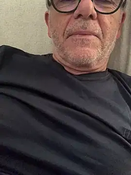 Snapshot of MARCO_NI chatting on April 10, 2026, 8:46 pm MARCO NI online show from April 10, 2026, 8:46 pm
