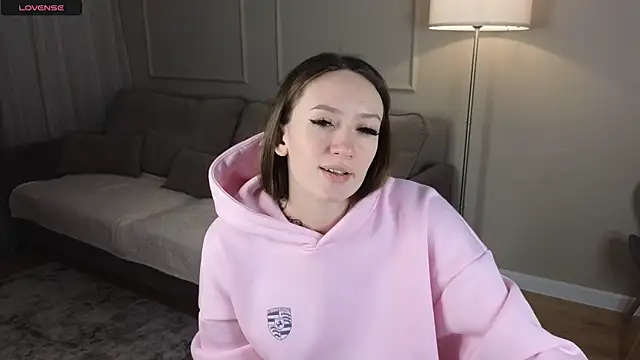 cutienaughtygirl online show from December 16, 2025, 10:09 am