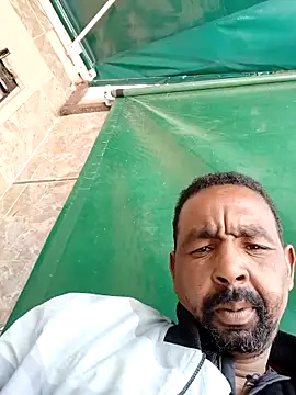 Snapshot of Bob_black chatting on March 20, 2026, 12:54 pm Bob black online show from March 20, 2026, 12:54 pm