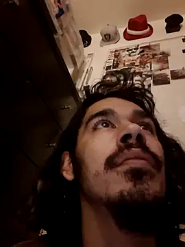 Snapshot of MeTazty294 chatting on October 6, 2025, 2:31 am MeTazty294 online show from October 6, 2025, 2:31 am