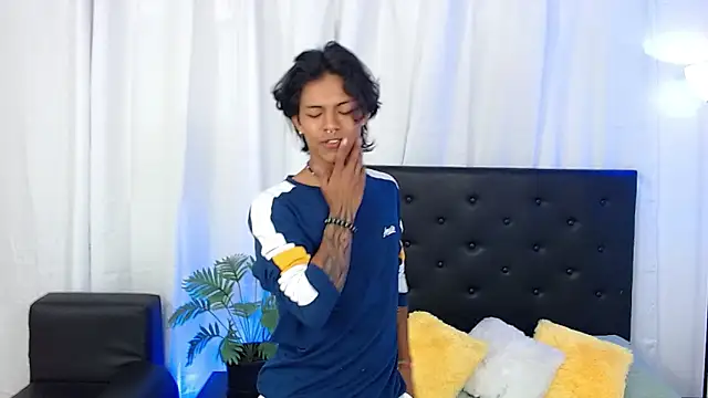 dreyk20 online show from November 6, 2025, 2:40 pm