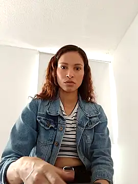 SofiaDelicia online show from January 7, 2026, 3:25 pm