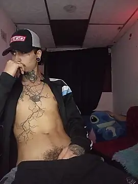 Tattoboy19cm online show from June 11, 2026, 12:32 am