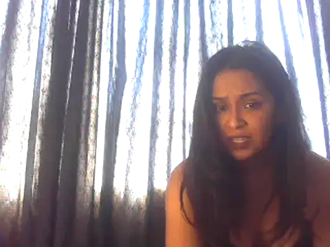 Snapshot of cute_indianxo chatting on October 8, 2025, 7:17 am cute indianxo online show from October 8, 2025, 7:17 am