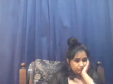 Snapshot of cute_indianxo chatting on October 30, 2025, 9:04 pm cute indianxo online show from October 30, 2025, 9:04 pm