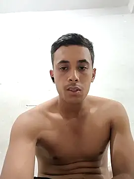 Naymik911 online show from October 2, 2025, 10:50 pm