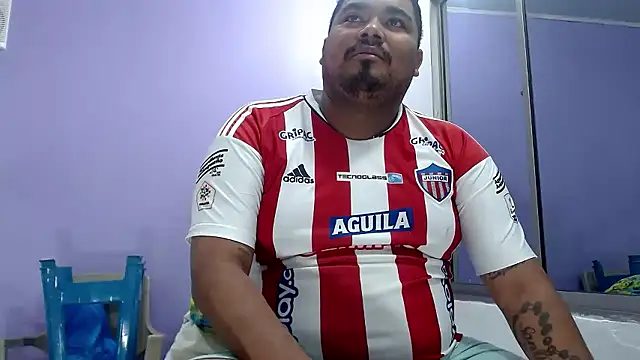 Snapshot of milan_sofia69 chatting on January 15, 2026, 7:06 pm milan sofia69 online show from January 15, 2026, 7:06 pm