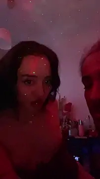 luluycoco online show from October 12, 2025, 1:21 pm