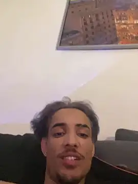 luluycoco online show from October 18, 2025, 10:10 pm