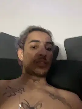 luluycoco online show from November 15, 2025, 2:24 pm