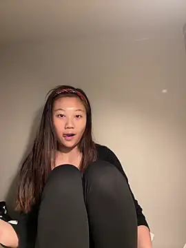 xena0501 online show from February 11, 2026, 2:11 pm