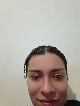 AmaiaSalvatore online show from May 2, 2026, 11:43 pm