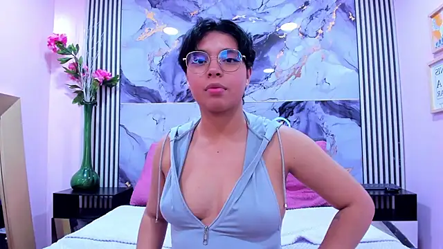 Emmaa Lex online show from September 11, 2025, 2:44 am