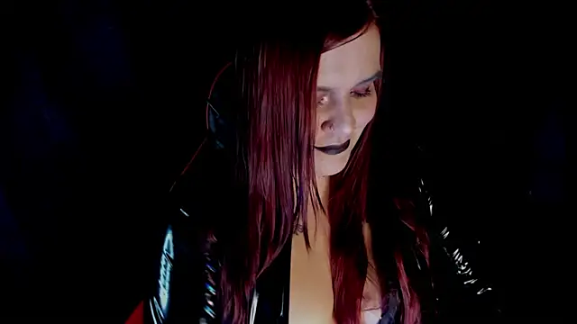 Snapshot of Moon_Dark520 chatting on February 14, 2026, 3:25 am Moon Dark520 online show from February 14, 2026, 3:25 am