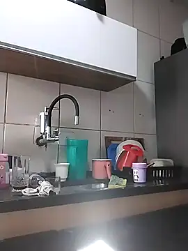 Snapshot of dyjaA chatting on October 7, 2025, 10:12 am dyjaA online show from October 7, 2025, 10:12 am