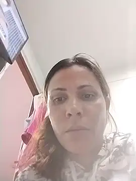 Snapshot of dyjaA chatting on October 7, 2025, 10:29 pm dyjaA online show from October 7, 2025, 10:29 pm