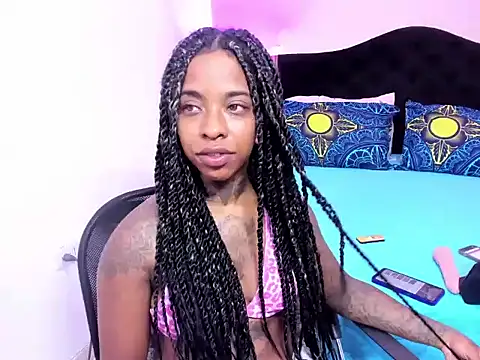 Pauline Fox online show from May 8, 2026, 9:53 pm