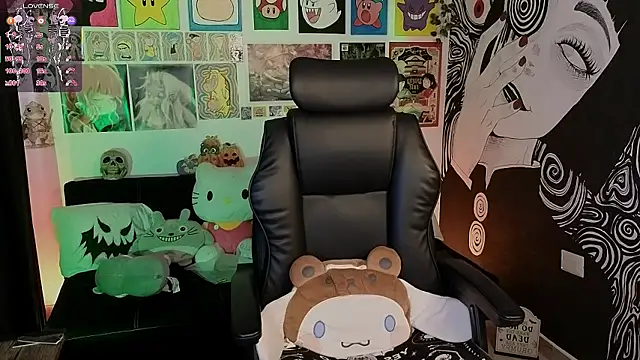 Snapshot of Yuhwan_ chatting on October 23, 2025, 9:02 pm Yuhwan online show from October 23, 2025, 9:02 pm