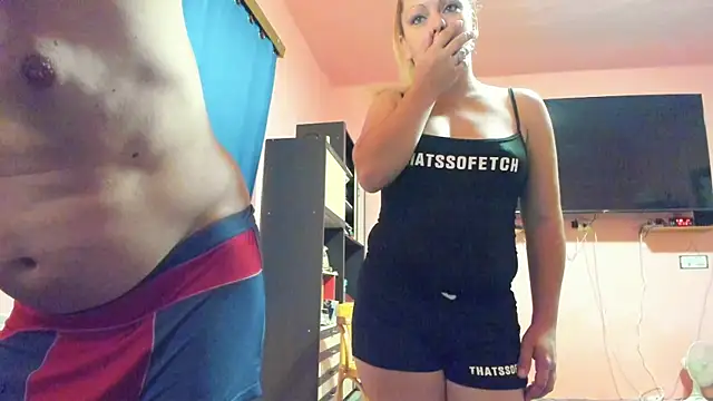 Snapshot of vickymike chatting on September 29, 2025, 7:35 am vickymike online show from September 29, 2025, 7:35 am