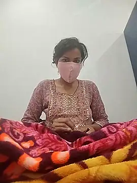 Miss-0012 online show from November 9, 2025, 4:27 pm