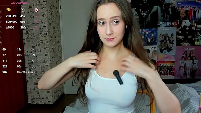 LucyRose3 online show from October 13, 2025, 4:12 am