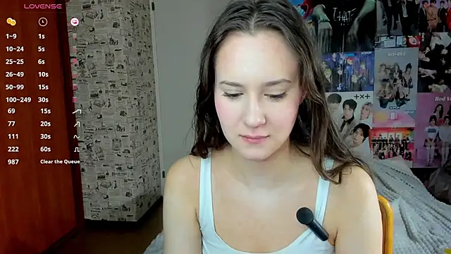 LucyRose3 online show from October 17, 2025, 4:48 am