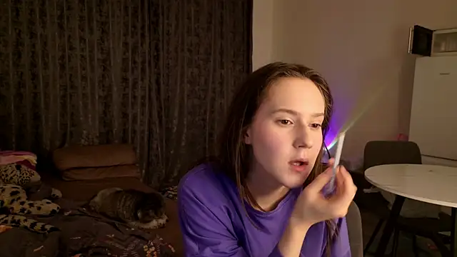 LucyRose3 online show from January 18, 2026, 4:00 pm