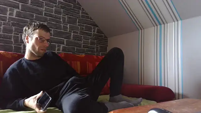 Snapshot of vers92_seb chatting on October 3, 2025, 1:41 pm vers92 seb online show from October 3, 2025, 1:41 pm