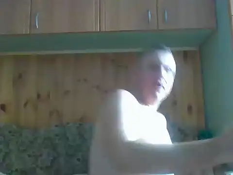 Snapshot of Maksymilian1 chatting on October 25, 2025, 10:34 am Maksymilian1 online show from October 25, 2025, 10:34 am