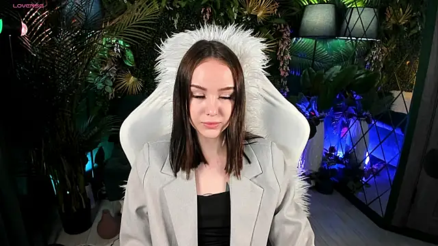 MarySparkle online show from November 14, 2025, 3:38 am