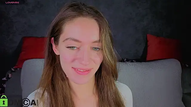 Agnes Wells online show from November 28, 2025, 10:29 am