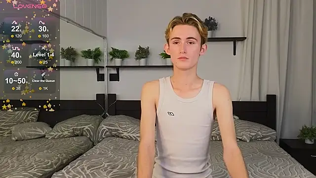 Snapshot of tommy_XXX chatting on October 18, 2025, 11:38 pm tommy XXX online show from October 18, 2025, 11:38 pm