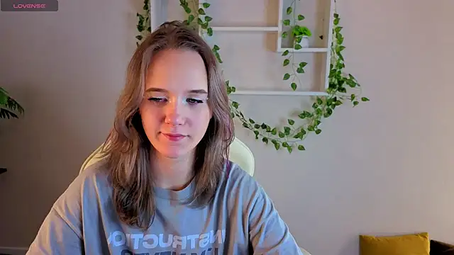 Snapshot of Casey_Sweeet chatting on November 26, 2025, 9:54 am Casey Sweeet online show from November 26, 2025, 9:54 am