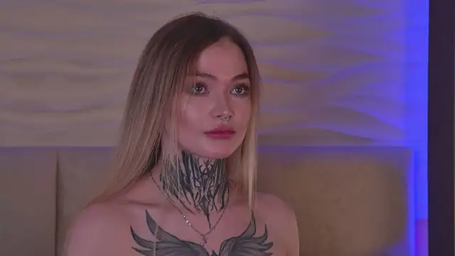 AriWild online show from January 15, 2026, 4:28 am