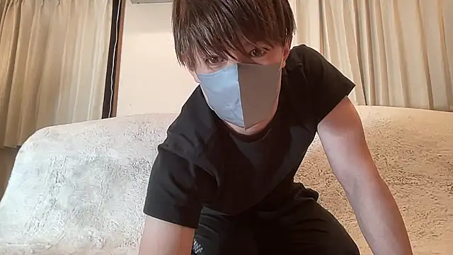 kei0000kei online show from February 25, 2026, 3:43 pm